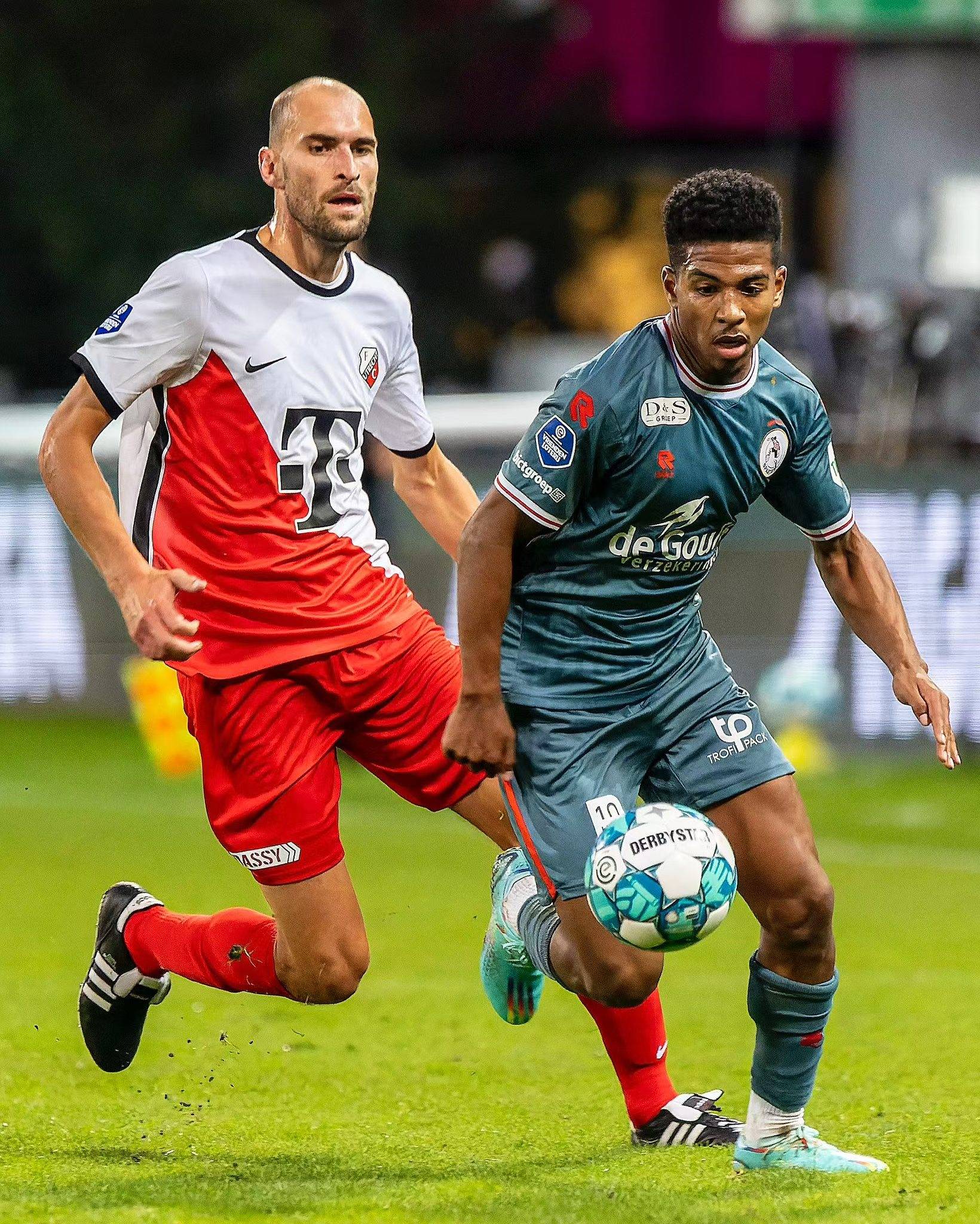 正因为此 正因为此